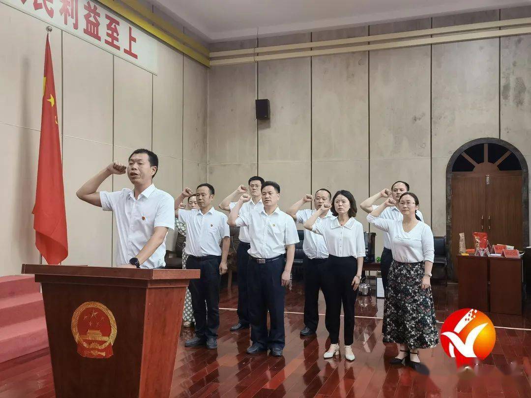 花垣最新人事任免，啟程自然美景的探索之旅