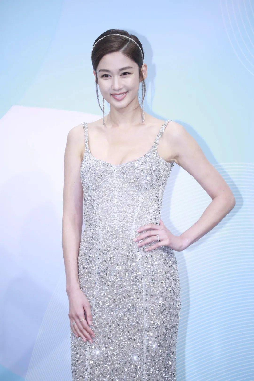 最新美熟女排名榜單揭曉，詳細(xì)步驟指南助你上榜！