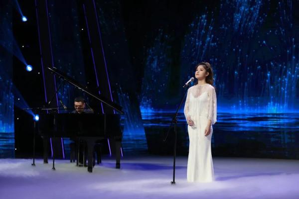 回聲嘹亮最新主持人揭秘與成為主持新星之路，詳細(xì)步驟指南