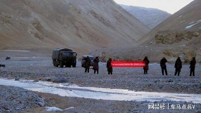 中印邊境最新武器，時(shí)代見證的力量博弈與軍事裝備展示