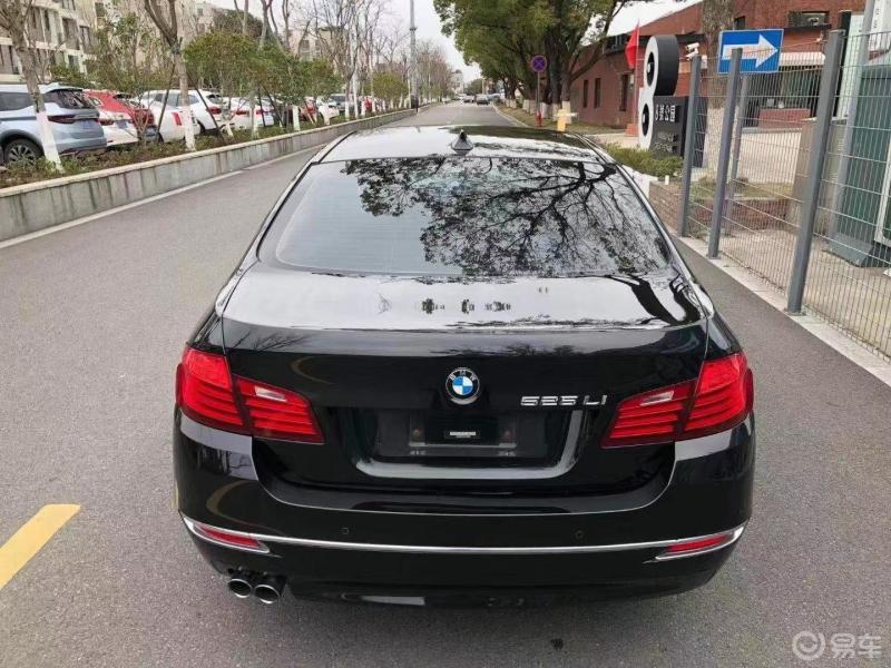寶馬525Li裸車價(jià)格揭秘，小巷深處的意外發(fā)現(xiàn)